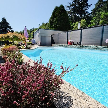 Logis Hotel Restaurant Nougier Saint-Étienne-de-Fursac エクステリア 写真
