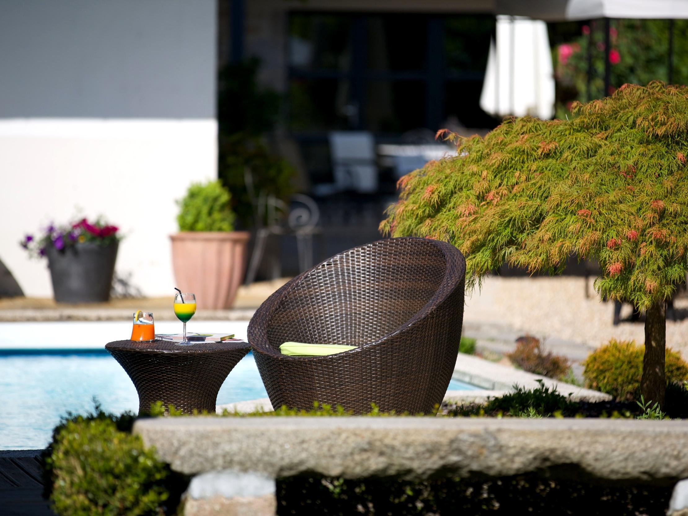 Logis Hotel Restaurant Nougier Saint-Étienne-de-Fursac エクステリア 写真