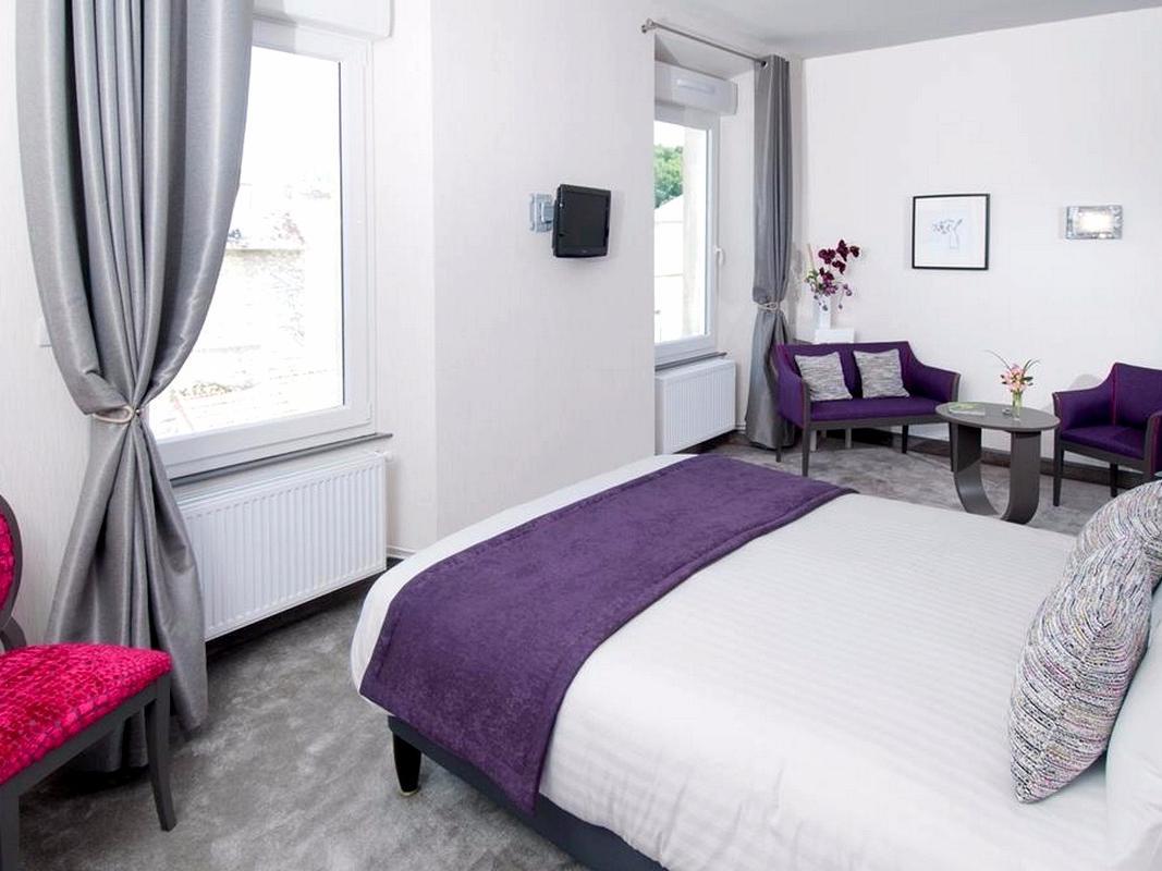 Logis Hotel Restaurant Nougier Saint-Étienne-de-Fursac エクステリア 写真