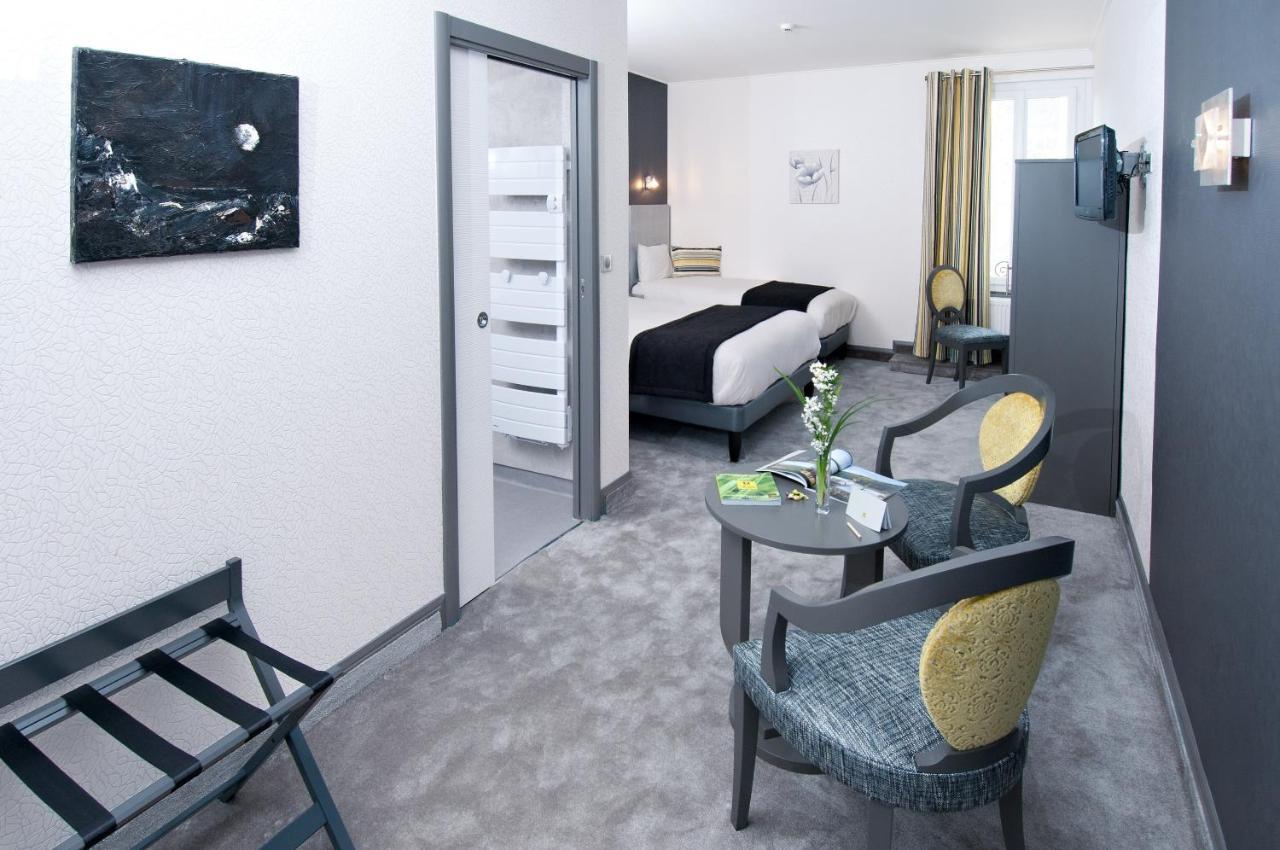 Logis Hotel Restaurant Nougier Saint-Étienne-de-Fursac エクステリア 写真